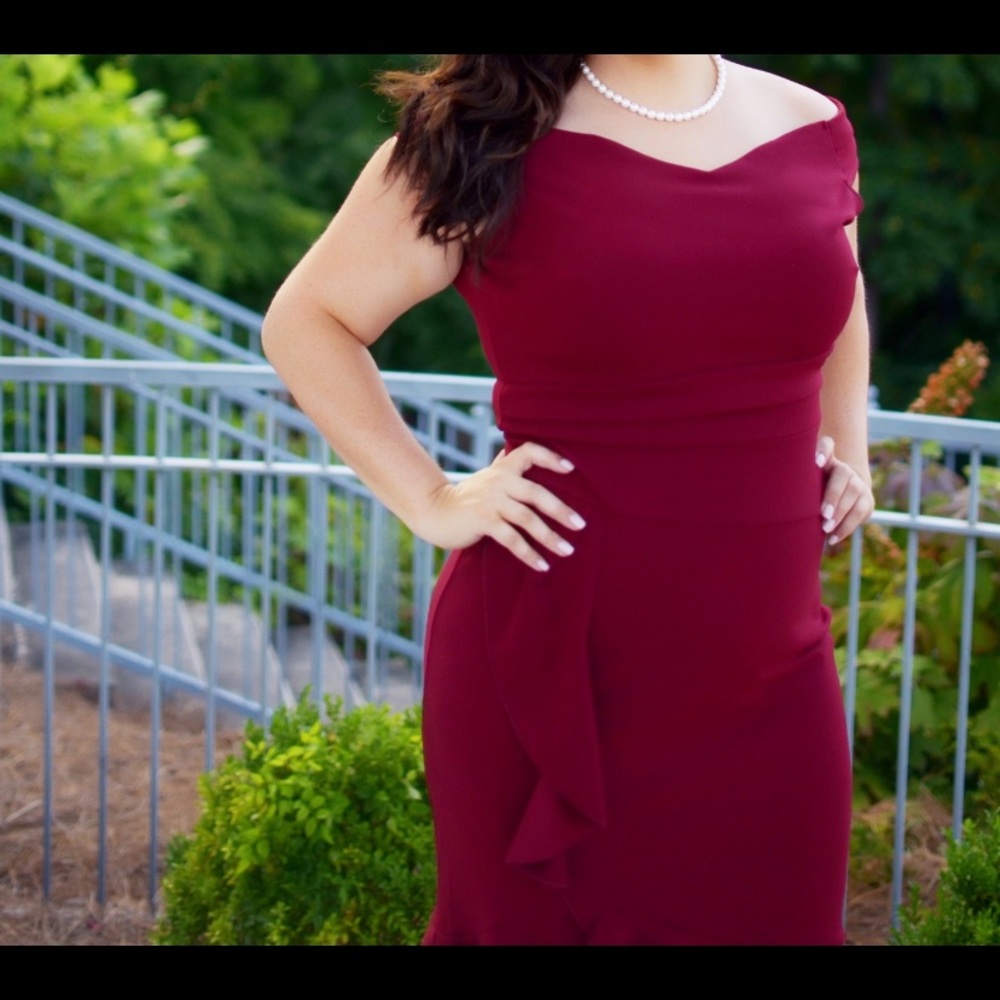 Wine colored dress size large